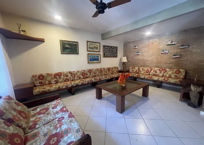 Pousada Recanto MargerieHotel em Ubatuba